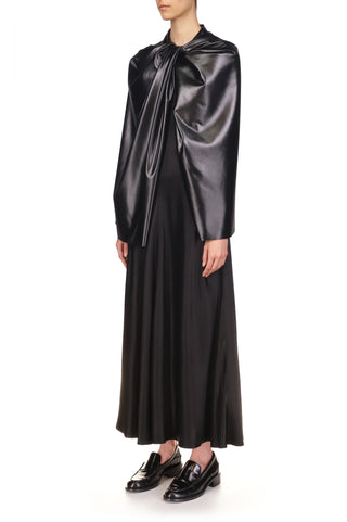 Coated Twist Capelet